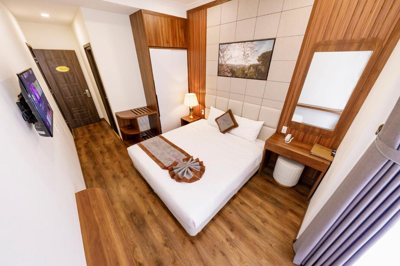 Wisteria Hotel Dalat Luaran gambar